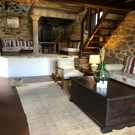 Rural Casal Do Mouro Ambroa