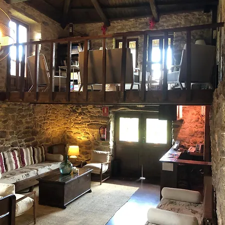 Rural Casal Do Mouro