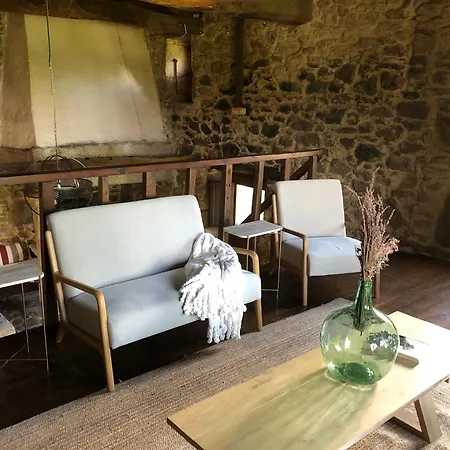 Rural Casal Do Mouro