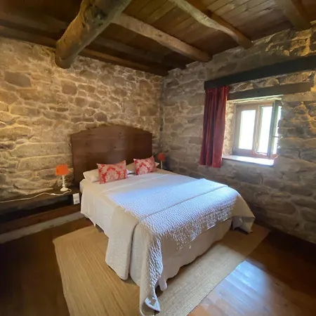 Rural Casal Do Mouro * Ambroa